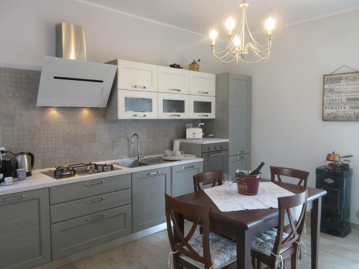 Le Bricolle Villa Viggiù Kültér fotó