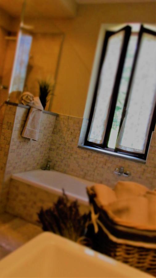 Le Bricolle Villa Viggiù Kültér fotó